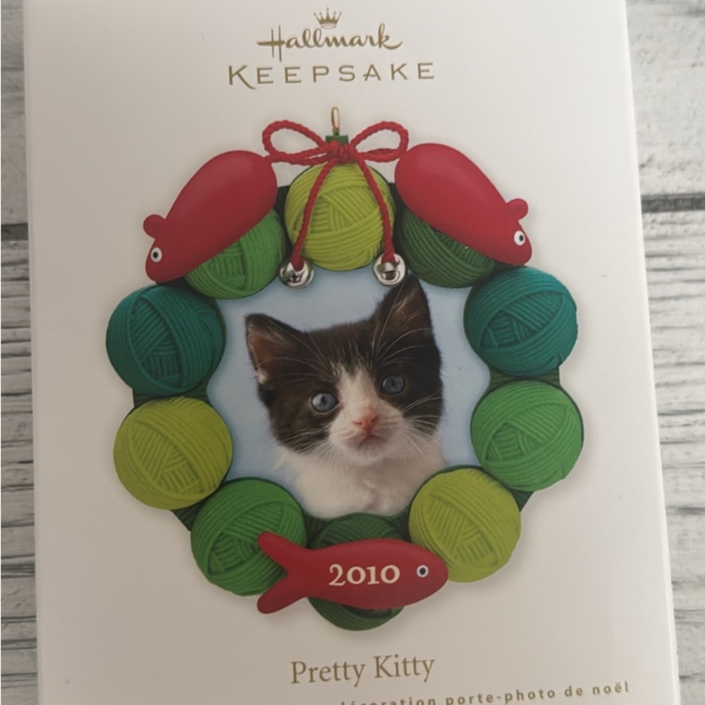 Hallmark Keepsake Pretty Kitty Ornament - Red, Green, and Blue
